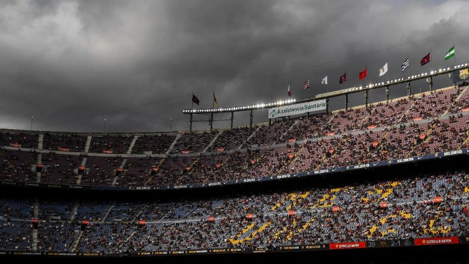 Hay nubarrones en el futuro del Barcelona.