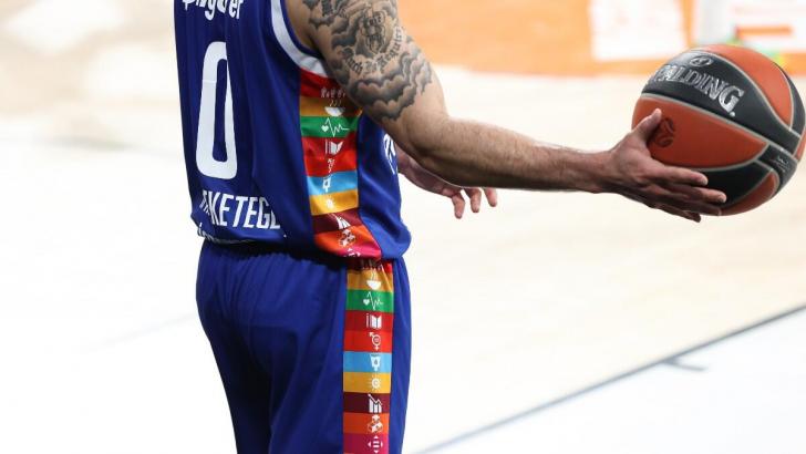 https://apuestas.betfair.es/7a00e058bdf60a7eb0e2dcb29cb5591b6489b30b.jpg