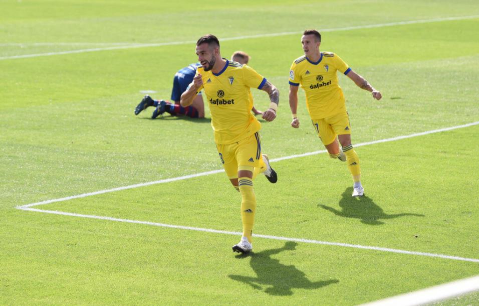 Álvaro Negredo, futbolista del Cádiz