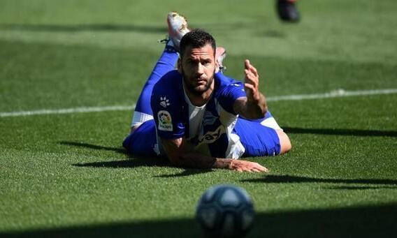 edgar-mendez-alaves.600x360.jpg