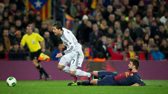 pique-cr7.jpg