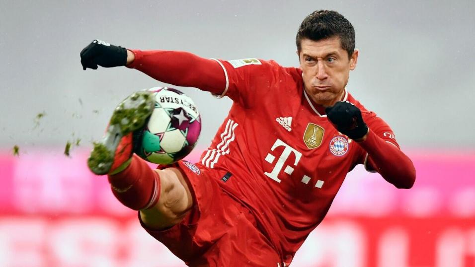 25 goles lleva Lewandowski en Bundesliga.