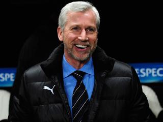 Crystal Palace boss Alan Pardew has a chance to secure Europa League football next season
