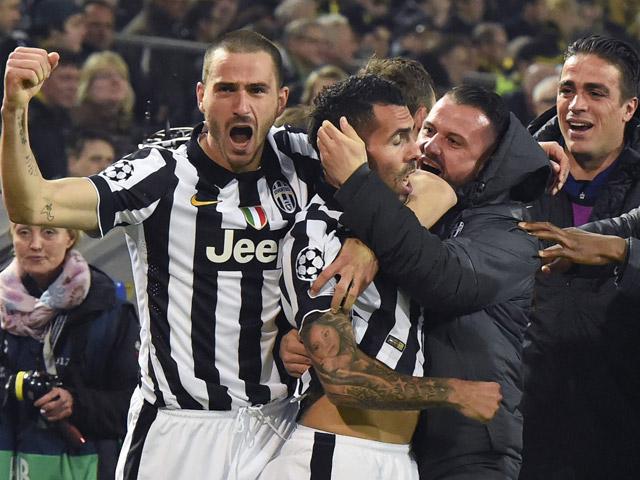 Carlos Tevez was vigorously congratulated in the previous round