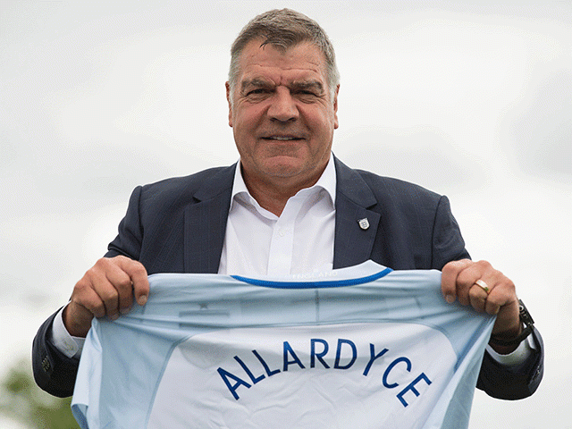 https://betting.betfair.com/football/Sam-Allardyce-shirt-640.gif