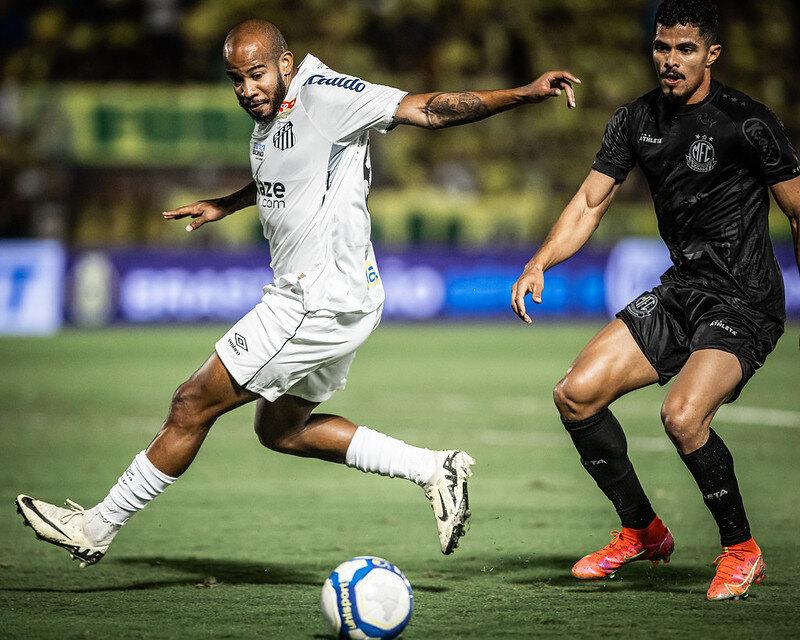 Santos x Chapecoense palpites odds onde assistir ao vivo escalações