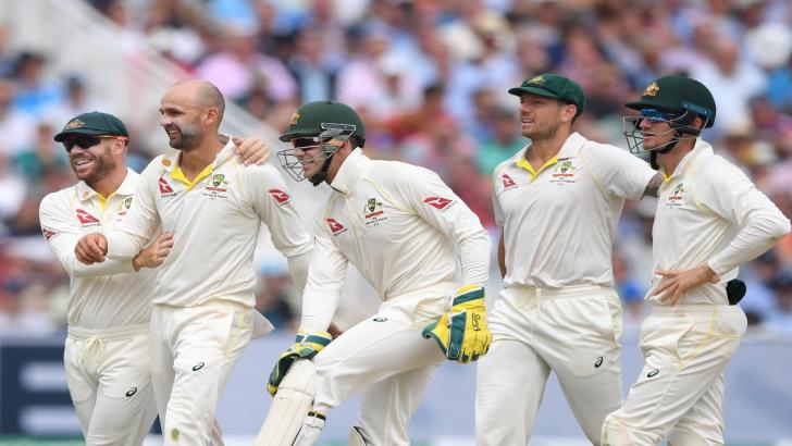 Australian cricketers celebrate Ashes victory