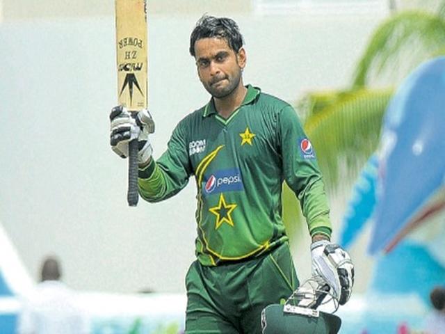 Mohammad Hafeez warmed up in good style with an unbeaten 70
