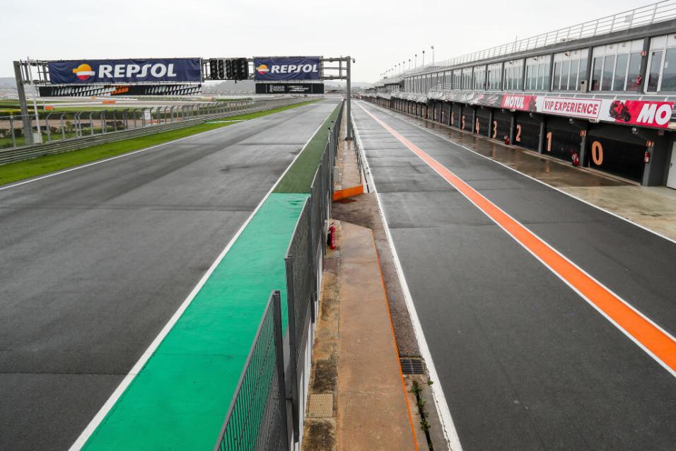 La luz de la esperanza para Martinator en el GP de Valencia