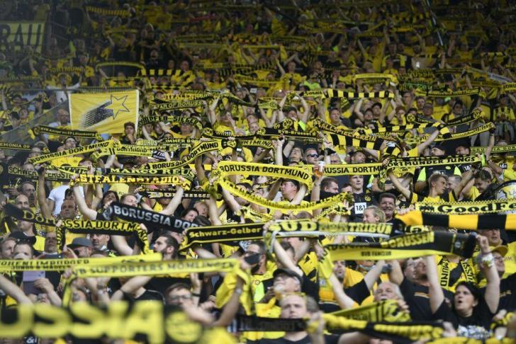 Dortmund y Bayern disputan una Supercopa alemana abierta y espectacular.