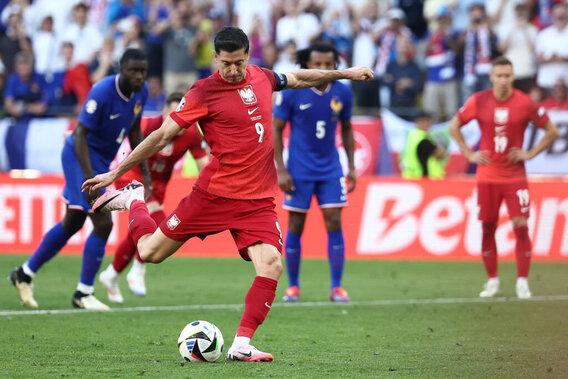 Robert-Lewandowski-Polonia-Francia-EURO2024.jpg