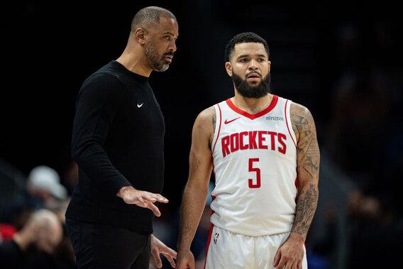 ime-udoka-fred-vanvleet.jpg