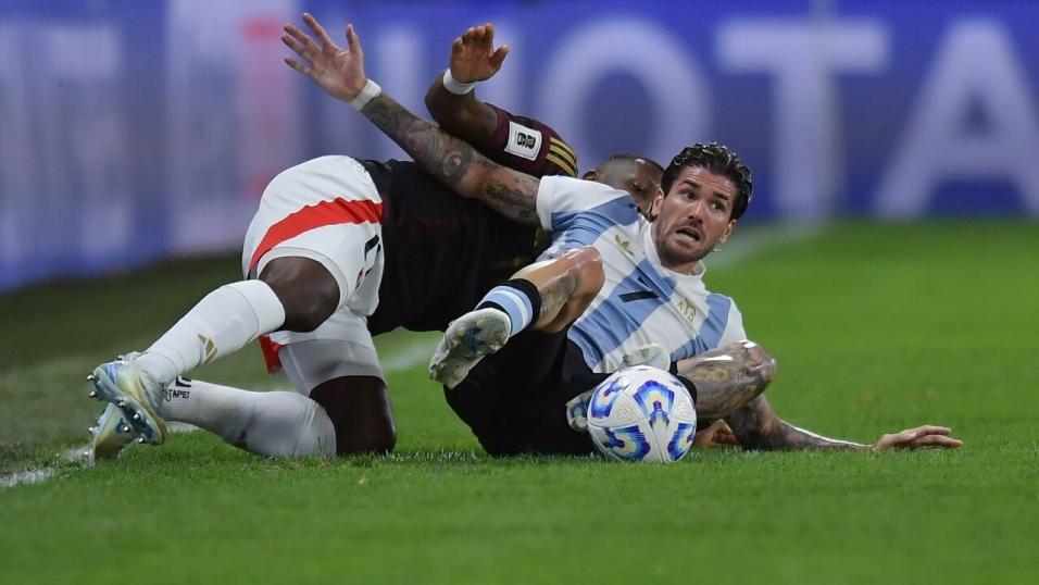 Uruguay vs. Argentina - A High-Stakes Clash in World Cup Qualifiers
