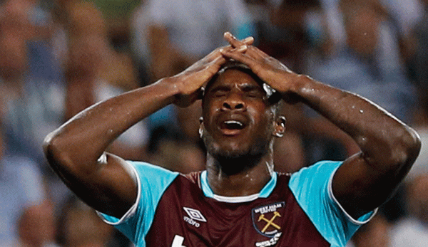 Michail-Antonio-head-in-hands-1280.gif