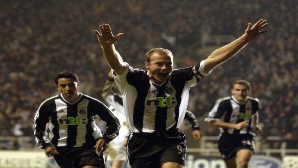 Alan Shearer goal celebration.jpg
