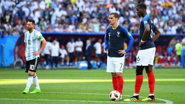 Antoine Griezmann Paul Pogba v Argentina 1280.jpg