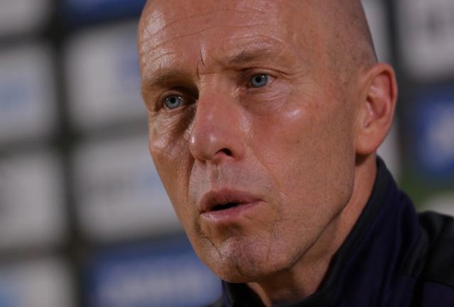 Can Bob Bradley's Swansea pick up a much needed win against West Ham?