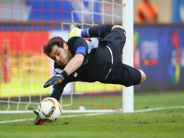 Iker Casillas will be kept busy in the Porto goal tonight