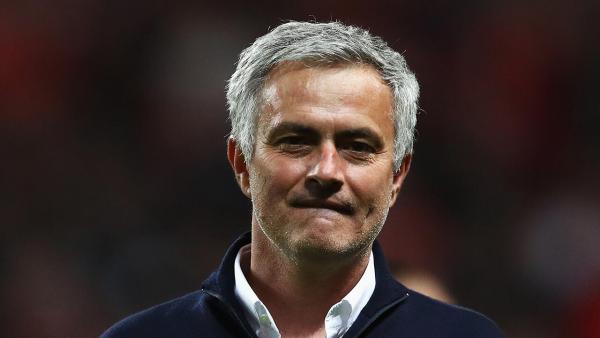 Jose Mourinho head on smile 1280.jpg