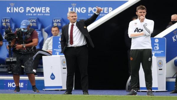 Solskjaer and Carrick 956.jpg