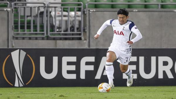 Tottenahm forward Son Heung-min.jpg