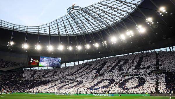 Tottenham Hotspur Stadium crowd view.jpg