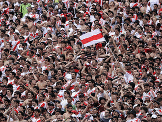 River-Plate-fans-371.gif