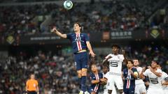 Uruguay and PSG striker Edinson Cavani