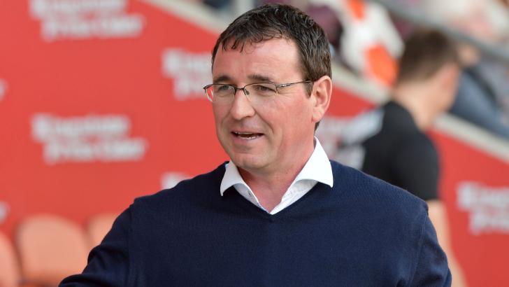 Gary Bowyer can guide free-shooting Blackpool to victory over Rochdale on New Year's Day