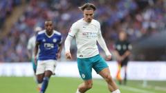 Jack Grealish playing for Manchester City