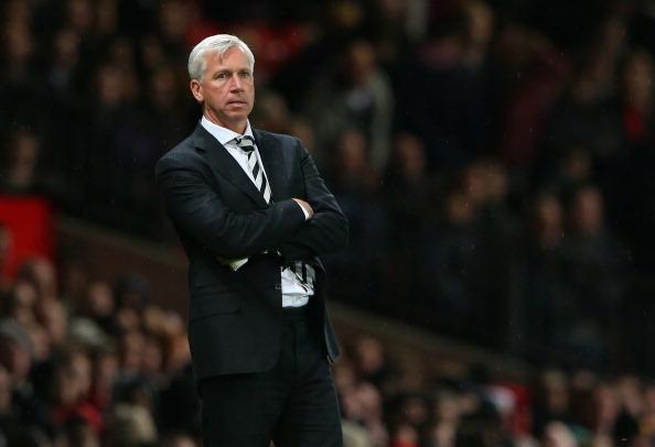 Can Alan Pardew mastermind a victory over Manchester United?