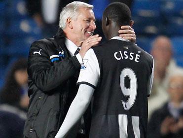 Will Alan Pardew continue with Papiss Cisse upfront?