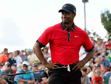 Tiger looks good for a ninth Torrey Pines win
