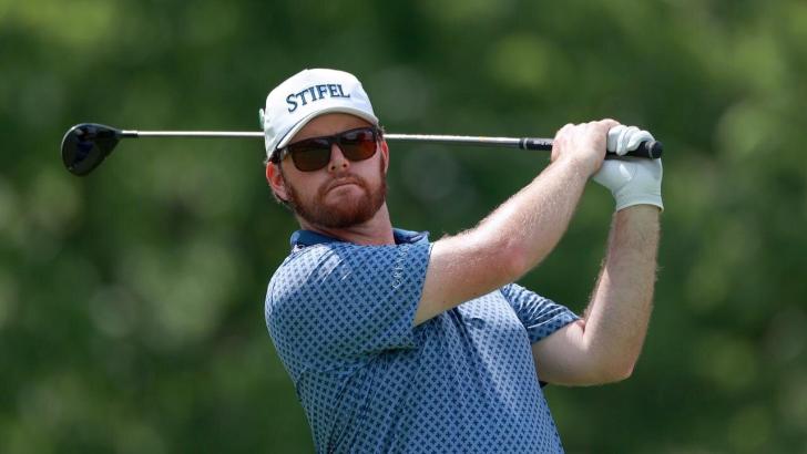 Golfer Harry Higgs