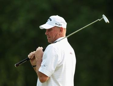 Thomas Bjorn is out early with Miguel Angel Jimenez and should put the first point on the board for Continental Europe