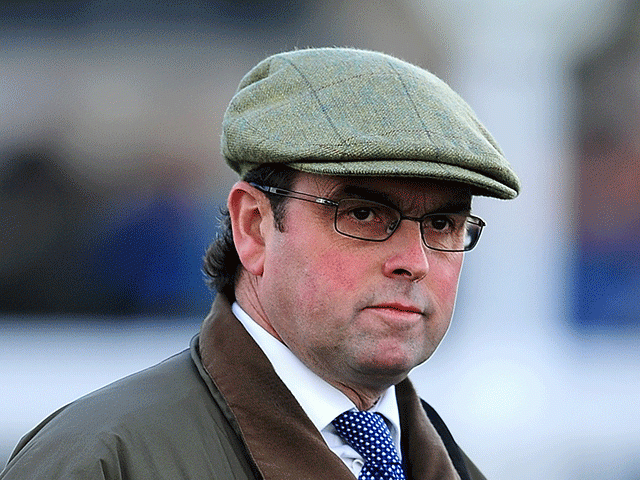 Can Alan King's Smad Place deliver another big priced win in another big Saturday race?