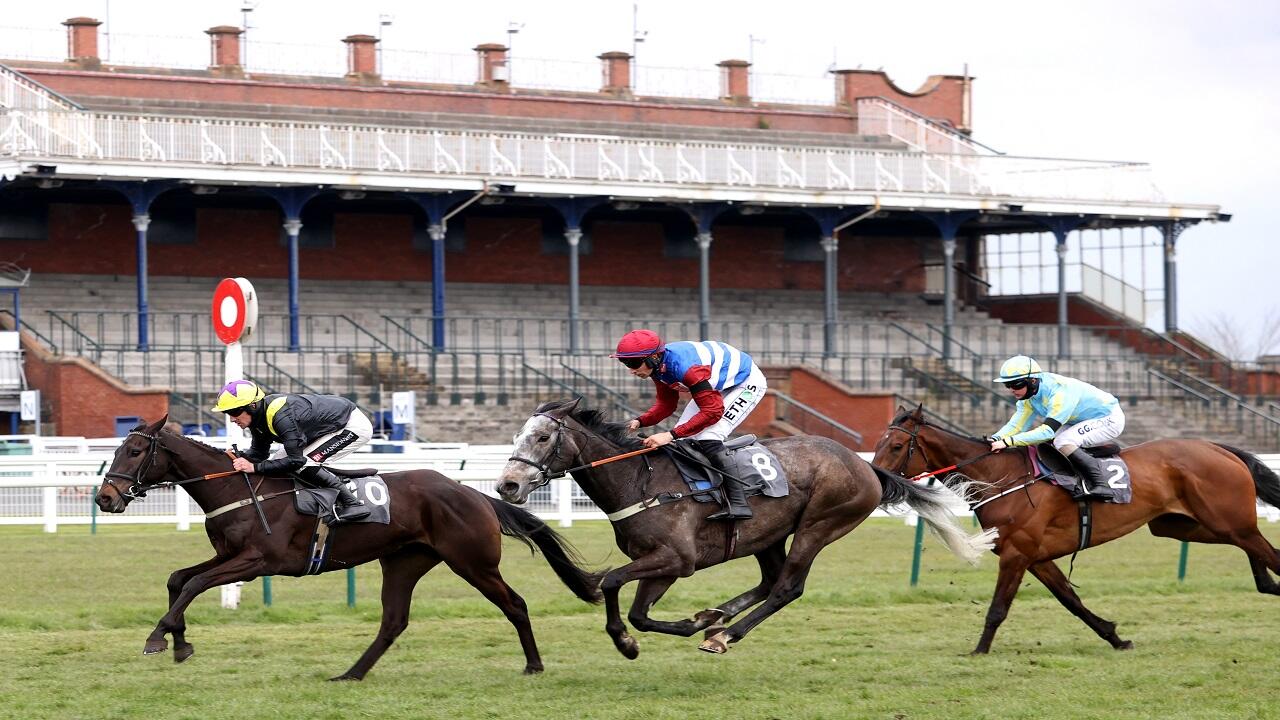 Horse Racing Tips: Rhys Williams likes a winning hurdler to get off the mark over fences - Vimarsana News