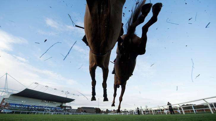 horse racing jumps 