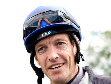 http://betting.betfair.com/horse-racing/Richard-Hughes-profile-371.jpg
