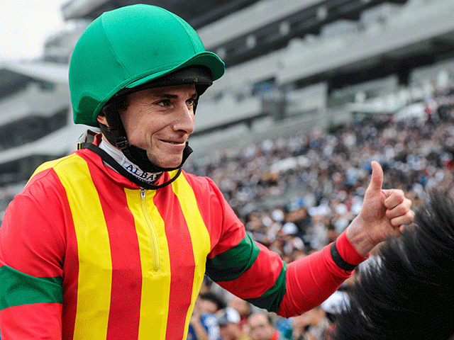 Will Ryan be giving the thumbs-up after his rides at Goodwood on Sunday?