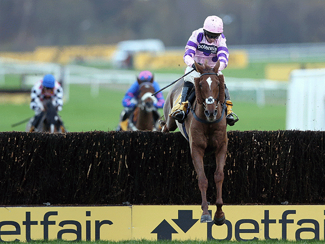 Silvaniaco Conti wins the Betfair Chase at Haydock 