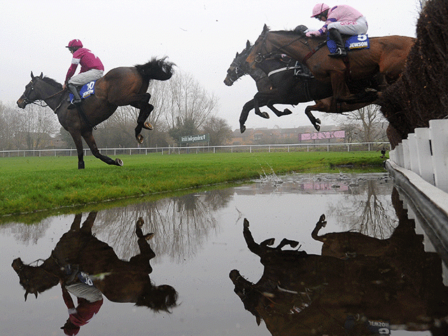 Jumps racing in Britain on Sunday comes from Exeter