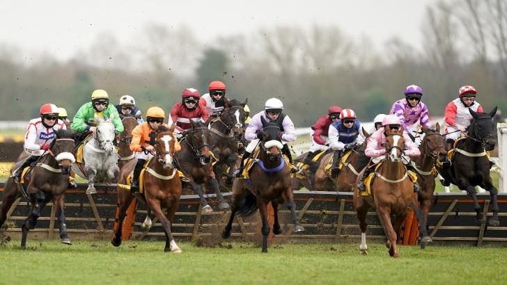 Horse racing at Newbury