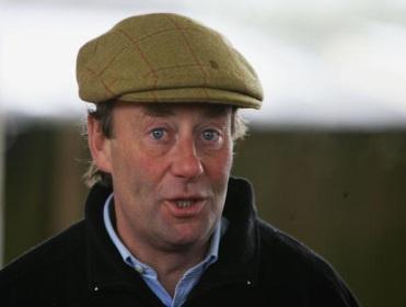 Nicky Henderson trained a 1-2 in the Grade 1 Tolworth Hurdle today