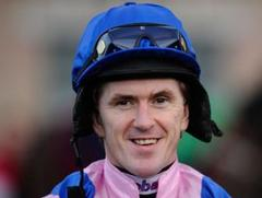 AP McCoy rides Catching On in Uttoxeter's feature today