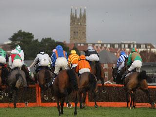 Racing comes from Warwick today