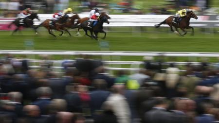 https://betting.betfair.com/horse-racing/images/YorkBlurAction1280.JPG