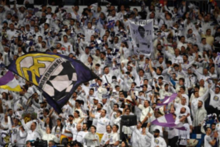 https://scommesseonline.betfair.it/Real_Madrid_Fans_Blur.jpg