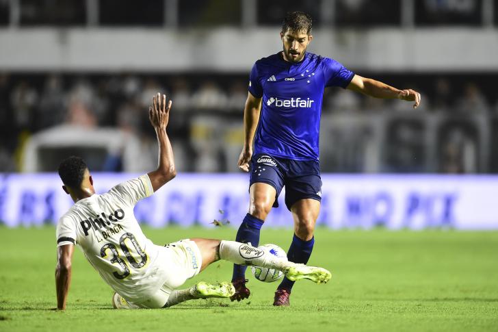 Cruzeiro chega ao 5º jogo seguido sem vitória no Campeonato