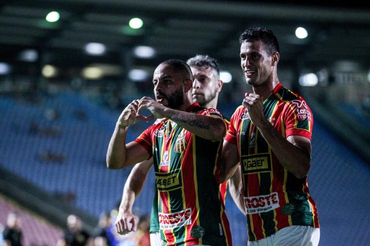 Sampaio Corrêa x Vitória Palpites para Brasileirão Série B por